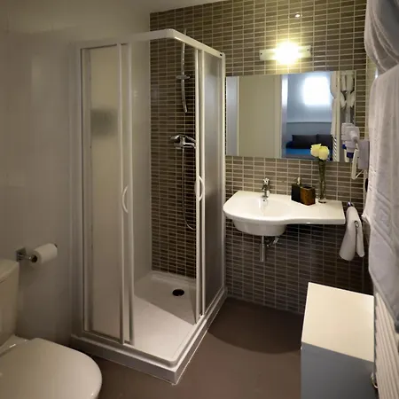 Hospedium Cla - Boutique 2* טרואל