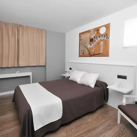 Hospedium Cla - Boutique טרואל