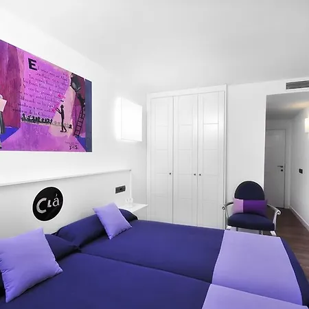 Hospedium Cla - Boutique 2* טרואל